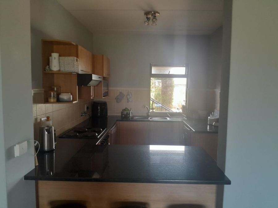 2 Bedroom Property for Sale in Country Club Western Cape